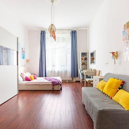 Annicku'S Stylish Budapest Apartment 외부 사진